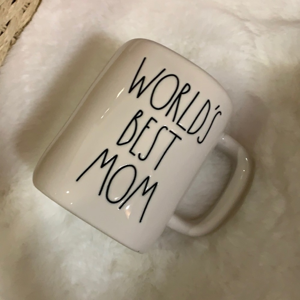 Rae Dunn Mug “World’s Best Mom”